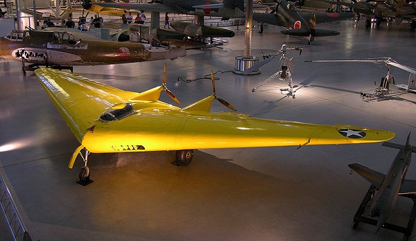  Northrop N-1M em exibição no Steven F. Udvar-Hazy Center no Museu do Ar e do Espaço. 